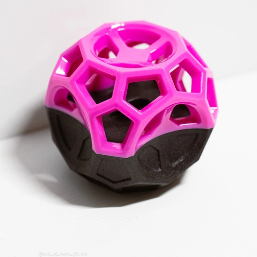 Brain'Cube ~ Jouet distributeur, à garnir et à mâcher Visuel 1 principal